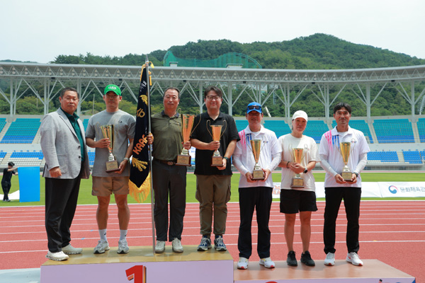 제45회 전국시도대항 육상경기대회 시상식 모습.